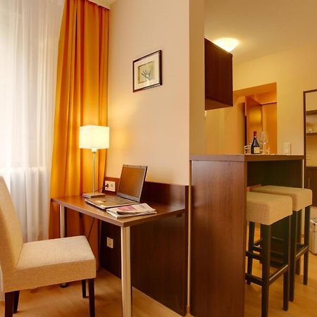 Hotel Mercedes City بون المظهر الخارجي الصورة