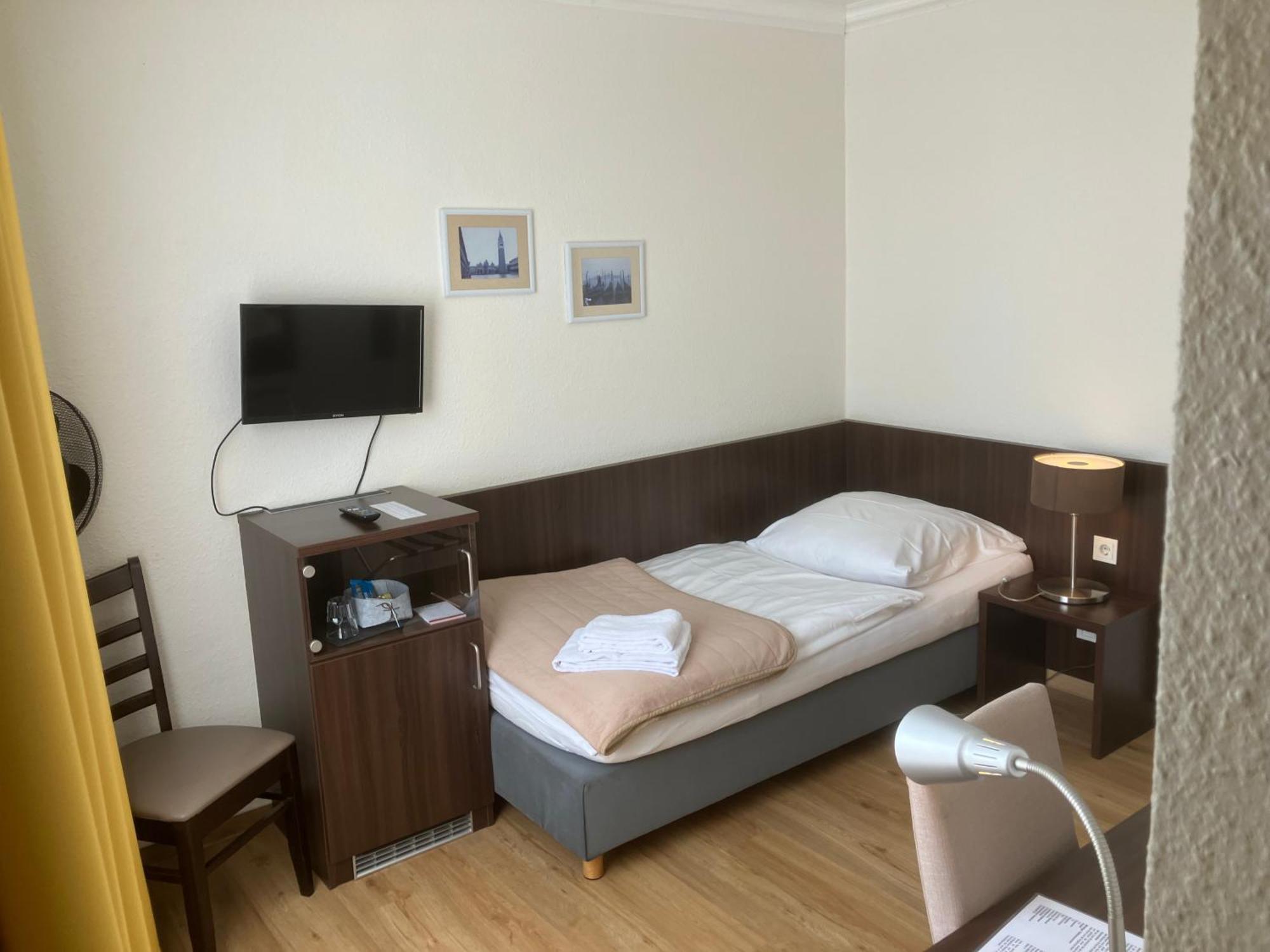 Hotel Mercedes City بون المظهر الخارجي الصورة
